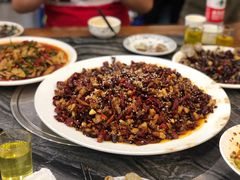 -江湖黑大兔(杨家坪店)
