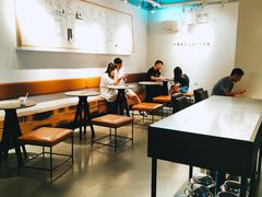 大堂-喜茶(佛山顺德大良东乐路店)