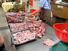 -标记美食新鲜猪杂(兴南大道店)