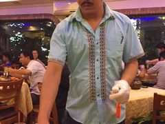 -维吾尔餐厅(宜山路店)