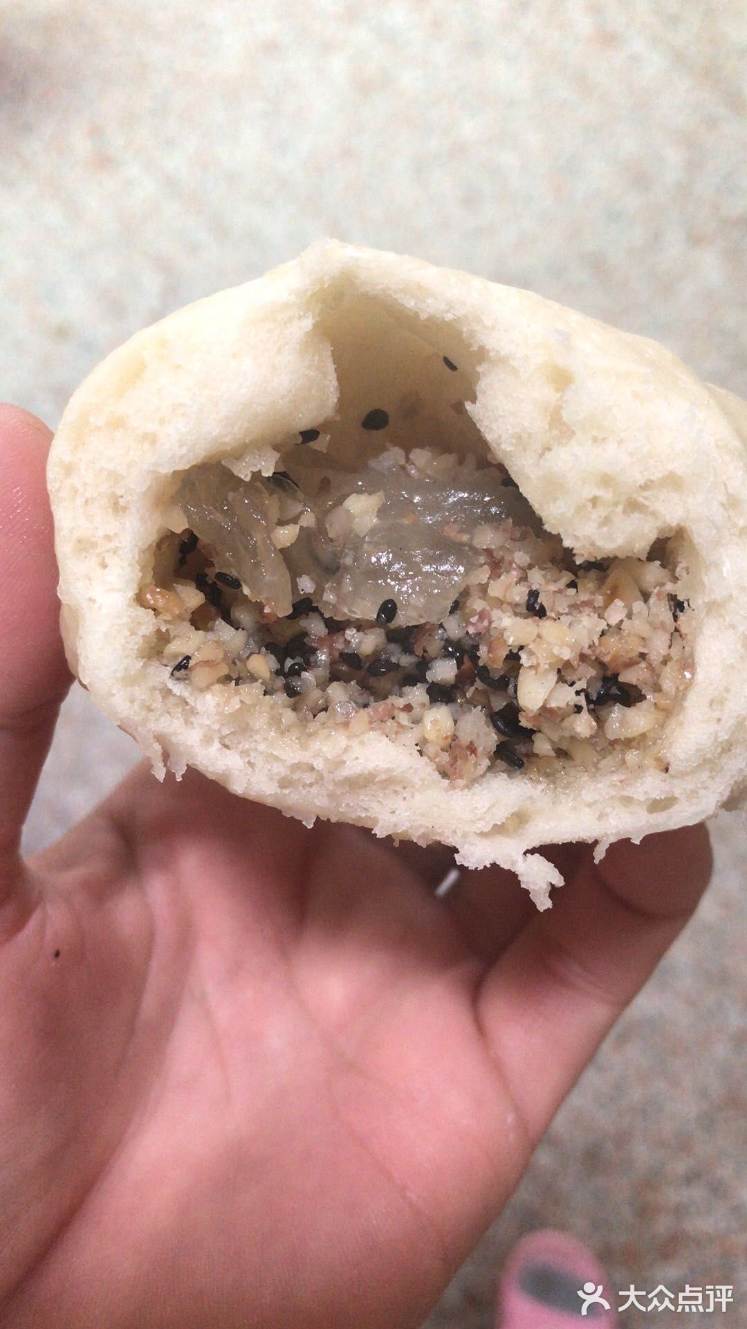 关键有高手指点指点，做出来包子松软，馅料好吃！