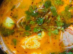 -小蛮椒麻辣烫·麻辣拌(青浦宝龙店)