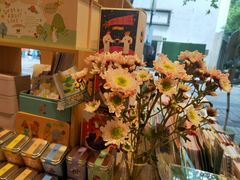 -猫的天空之城概念书店(杭州南宋御街店)