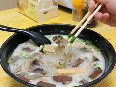 -津津老鸭粉丝馆(正东路店)