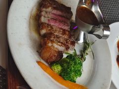 -J·one Bistro吉萬酒厨·牛排