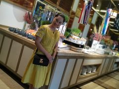 自助取餐区-大中华希尔顿酒店-念自助餐·嗨啤·小龙虾