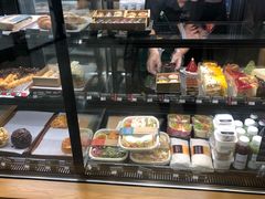 -星巴克臻选(华堂·新辰汇店)