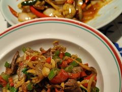 -川流不息·地道川菜·小龙虾(新松江路店)