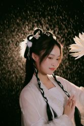 -汉仪华裳汉服馆(打浦桥店)