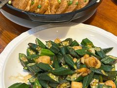 -旺角小渔村·海肠捞饭开创者(环山路店)