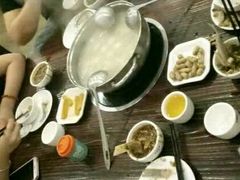 -正能量脆肉鲩火锅