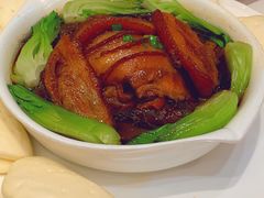 小黄蘑扣肉-海鲜码头·中国菜
