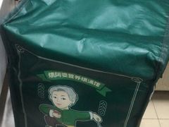 -煨阿婆营养煨汤(闵行店)