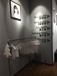 点击看大图 -至上宝贝儿童摄影(城堡店)
