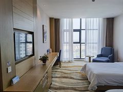 -兴芮温泉度假区