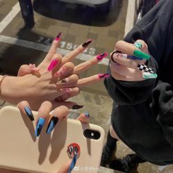 -瑞丽美甲