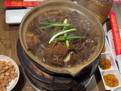 -阿润打边炉·鲜切鸡煲(华漕店)