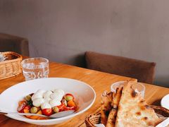 -La Tavernetta(Bar à Vin)(乌鲁木齐路店)