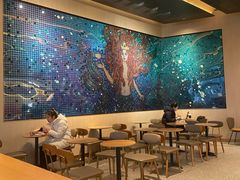 -星巴克臻选(上海合生汇1F店)