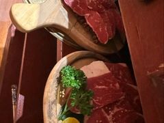 -喜牛烧肉酒场·黑金店(威高广场店)