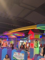 -万升儿童王国(万辉店)