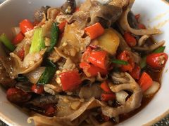-独一佳老胡湘菜馆(矿山路店)