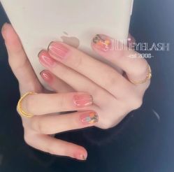 -吉吉靓甲美睫