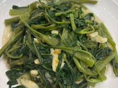 -五谷芳乳鸽王(海景店)