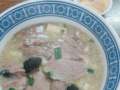 -崇德楼水盆牛羊肉泡馍馆(文艺路店)