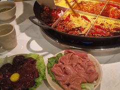 -朱氏胖子烂火锅(洪崖洞店)