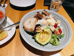 鸡肉牛油果沙拉-The Diner X餐厅(青岛万象城店)