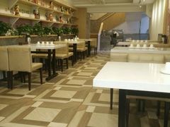 大堂-釜山美食韩国炸酱面(长大店)