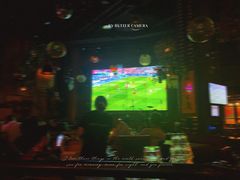 -胡桃里乐队酒馆(鎏嘉码头店)