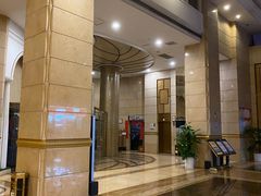 -益阳华天大酒店