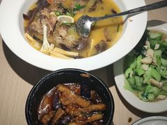 -吴氏老妈·23年家常菜(古城店)