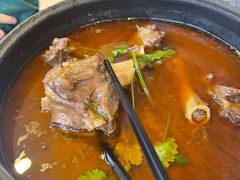 精品砂锅羊棒骨-百味源炭火烤翅 ·夜市大排档(酒仙桥店)