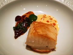 香煎鳕鱼-广州四季酒店·佰鲜汇·现代法餐