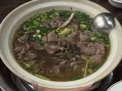 -乐山食古香跷脚牛肉