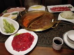 -小天鹅火锅·一线江景洪鼎旗舰店(洪崖洞店)