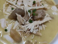 -辣螃铠盆盆蟹大排档(海昌店)