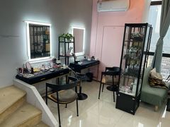 -ME觅妆·定制美妆·彩妆私教(菱角湖店)