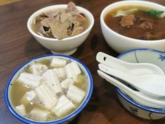 -容意发牛杂店(中山八店)