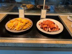 -大中华希尔顿酒店-念自助餐·嗨啤·小龙虾
