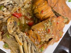 -J Daeng Seafood