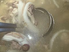-三个椰子·现砍椰子鸡(金源CBD店)