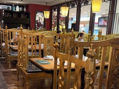 -新白鹿餐厅(银泰西湖文化广场店)