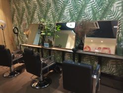 大厅-苑苑发型设计