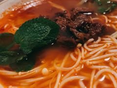 -粉八·云南米线·建水烧烤(常熟路店)