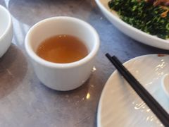 -侬佳蒸菜馆(听潮店)