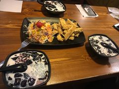-暖食光·台式家庭餐厅·生日主题店(万达店)